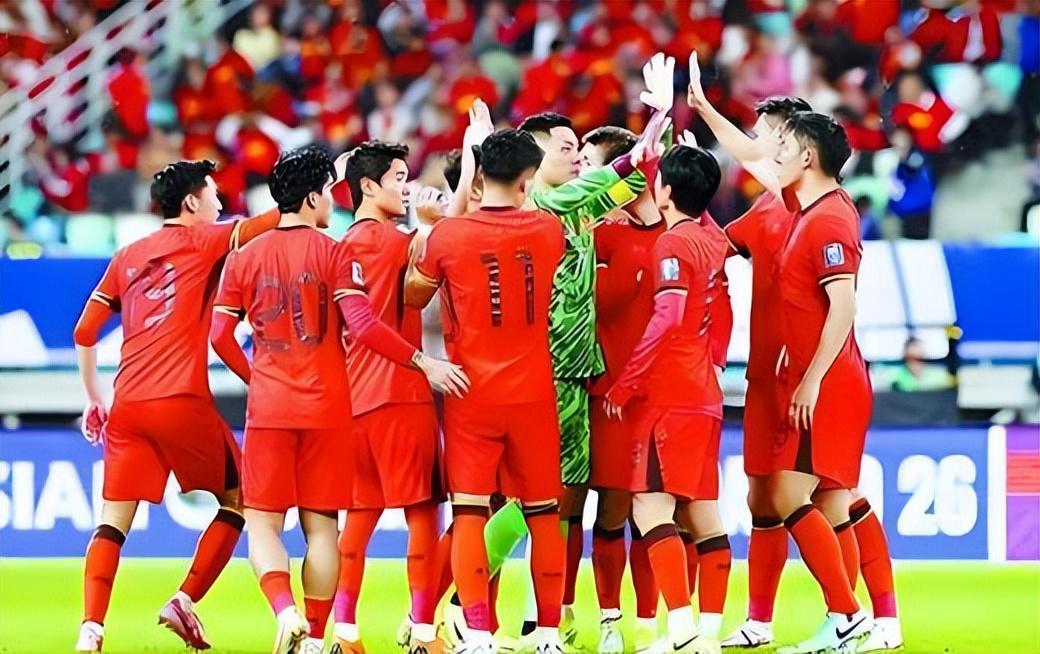 开云体育app下载-鲁能刚续约的四位国脚级强援，如今只有他能稳定出场，让球迷意外